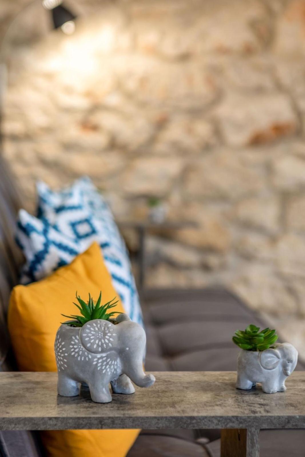 Vivari Stone House Kültér fotó