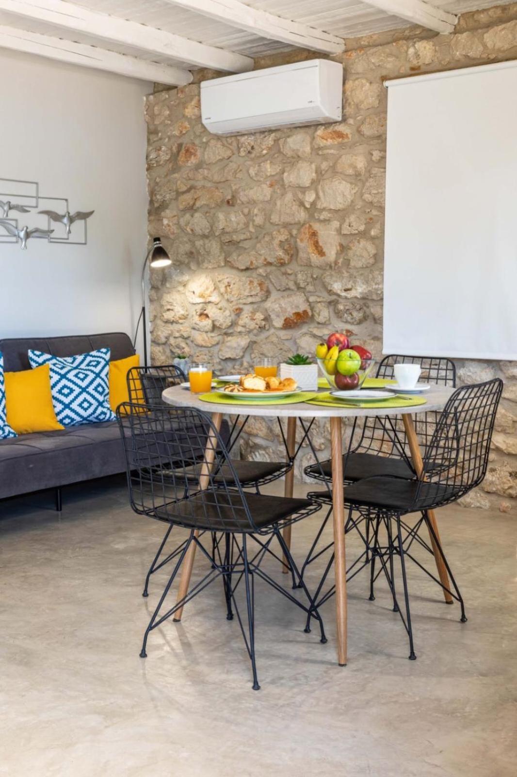 Vivari Stone House Kültér fotó