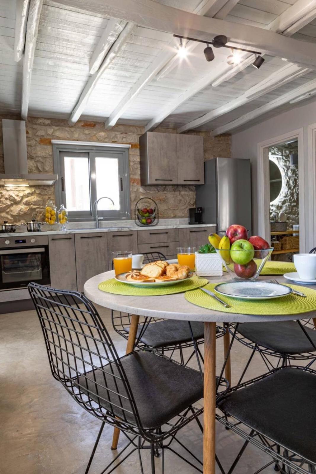 Vivari Stone House Kültér fotó