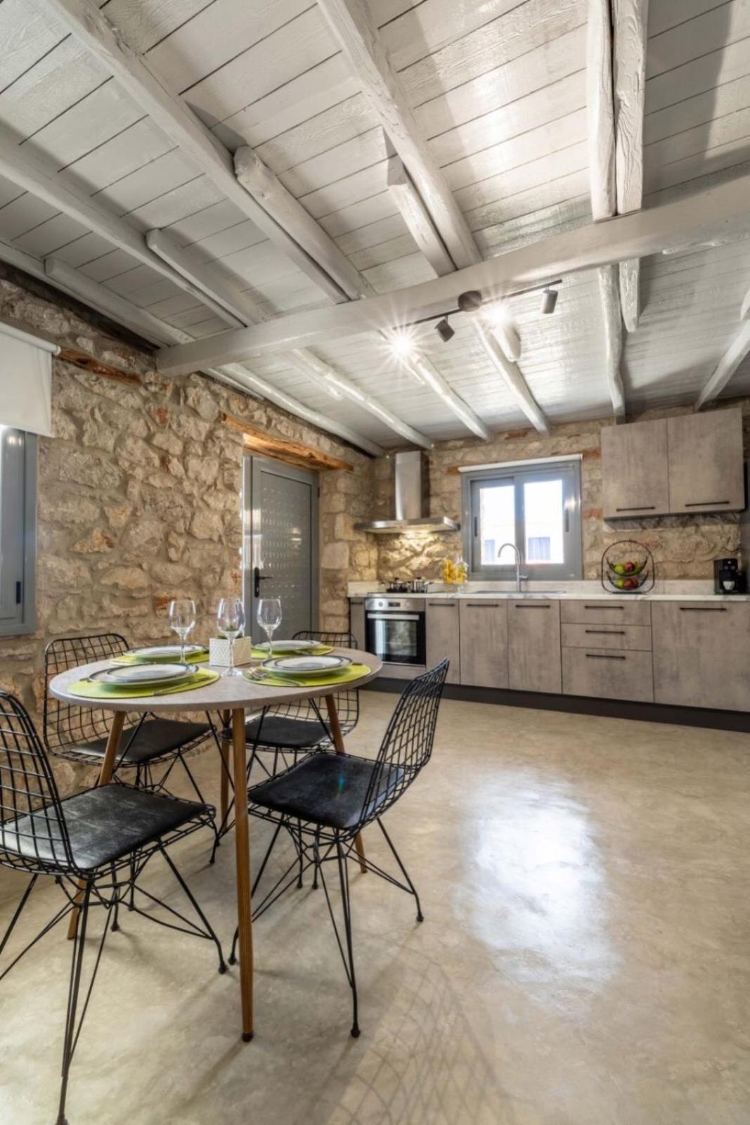 Vivari Stone House Kültér fotó
